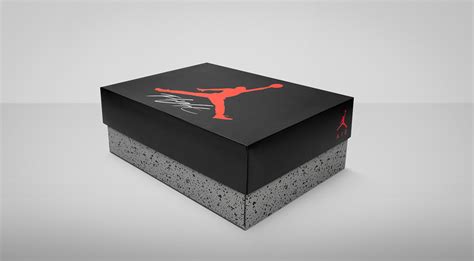 jordan 4 box size